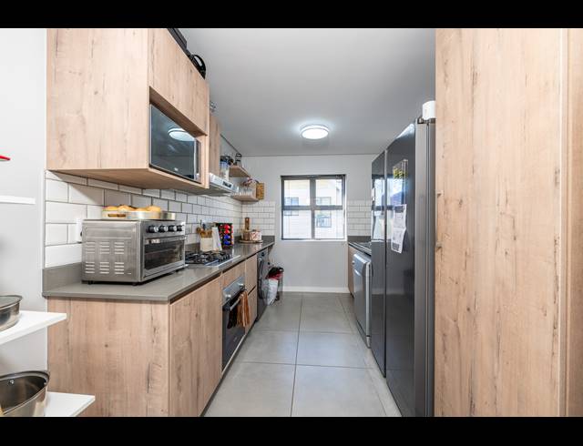 2 BEDROOM TOWNHOUSE FOR SALE IN HARTLAND LIFESTYLE ESTATE